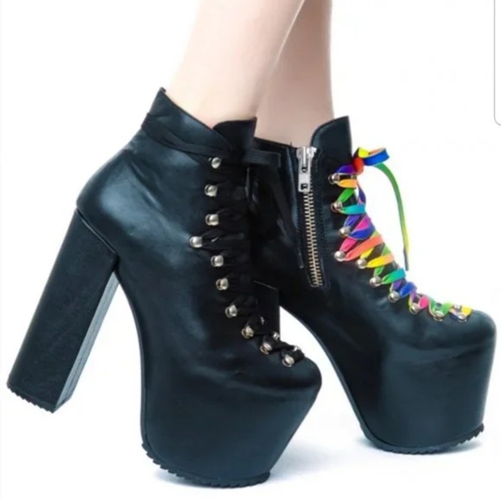 UNIF Hellbounds